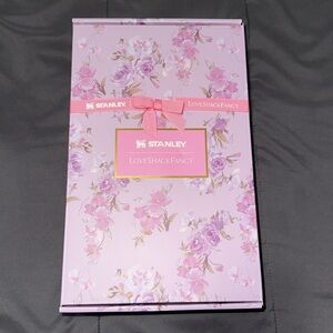 LoveShackFancy x Stanley 40oz Quencher NWT